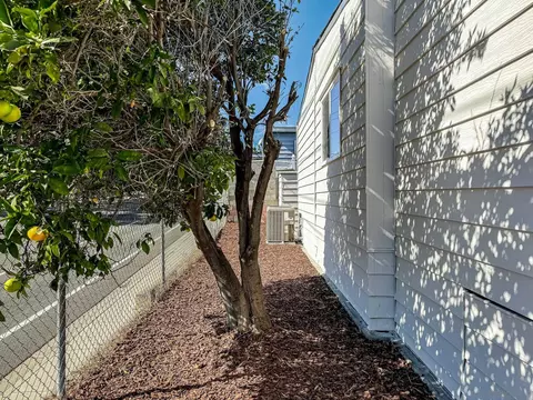 206 Bright Creek Ln, Oceanside, CA 92056 photo 41