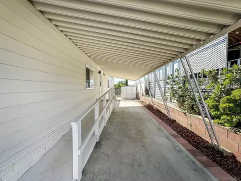 206 Bright Creek Ln, Oceanside, CA 92056 photo 40