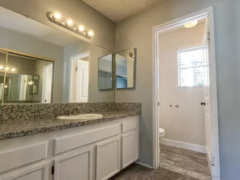 Bath - 8775 Spring Canyon Dr, Spring Valley, CA 91977 photo 1 of 2