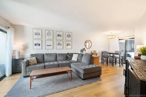 2266 Caminito Pescado UNIT 26, San Diego, CA 92107