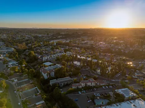 View/Area - 5486 Wellesley St W, La Mesa, CA 91942 photo 3 of 14