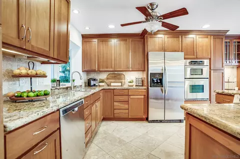 Kitchen - 5486 Wellesley St W, La Mesa, CA 91942 photo 1 of 7