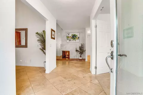 Entry Way - 5486 Wellesley St W, La Mesa, CA 91942 photo 2 of 7
