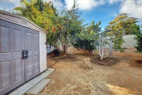 Exterior - 1292 Sorrento Pl, Escondido, CA 92027 photo 10 of 12