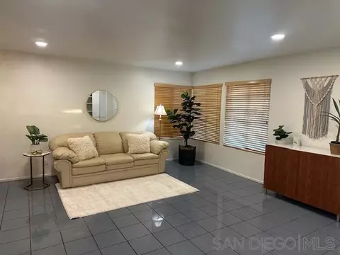 Living - 1292 Sorrento Pl, Escondido, CA 92027 photo 1 of 6