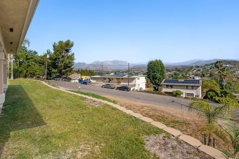 Exterior - 9116 Paradise Park Dr, Lakeside, CA 92040 photo 7 of 10