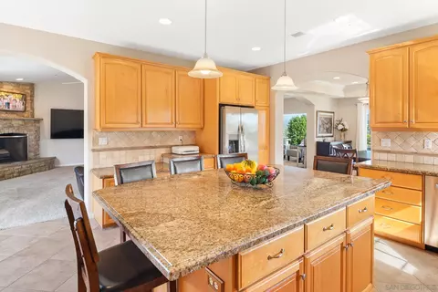 Kitchen - 9116 Paradise Park Dr, Lakeside, CA 92040 photo 5 of 5