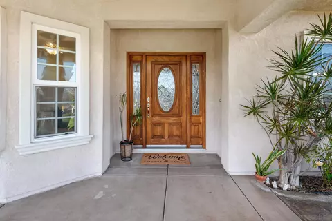 Entry Way - 9116 Paradise Park Dr, Lakeside, CA 92040 photo 1 of 3