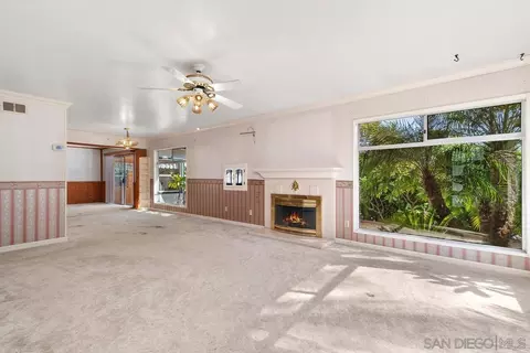 9550 Gregory St, La Mesa, CA 91942 photo 5
