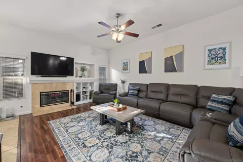 443 Cabo Ct, Oceanside, CA 92058 photo 9