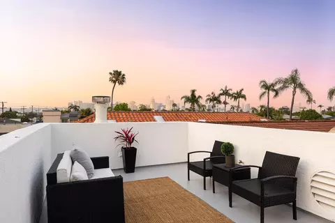 276 J Ave, Coronado, CA 92118 photo 4