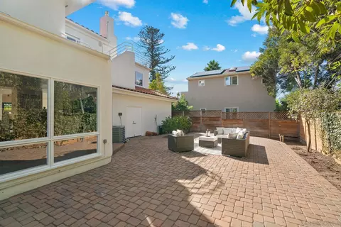 550 Gravilla St, La Jolla, CA 92037 photo 52