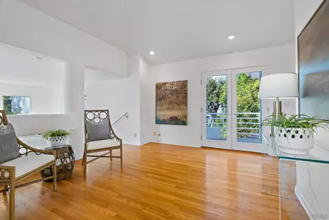 550 Gravilla St, La Jolla, CA 92037 photo 40