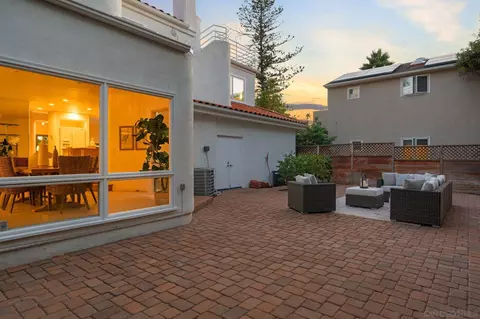 550 Gravilla St, La Jolla, CA 92037 photo 53