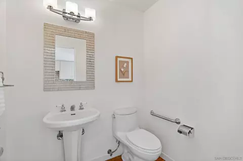 550 Gravilla St, La Jolla, CA 92037 photo 24