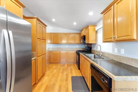 Kitchen - 9500 Harritt Rd #72, Lakeside, CA 92040 photo 1 of 4
