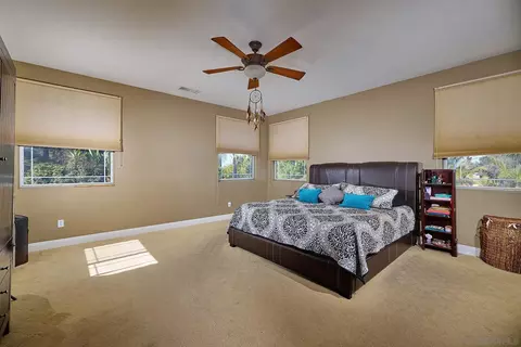 5003 Bella Collina, Oceanside, CA 92056