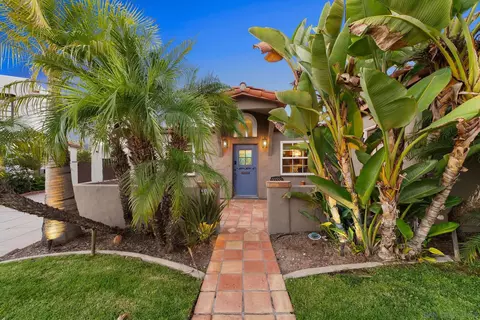 4330 N Talmadge Dr, San Diego, CA 92116