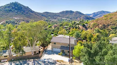 230 W Noakes Sts, El Cajon, CA 92019 photo 29