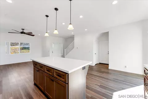 230 W Noakes Sts, El Cajon, CA 92019 photo 8