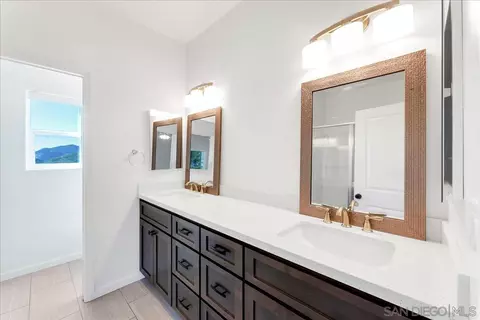 230 W Noakes Sts, El Cajon, CA 92019 photo 12