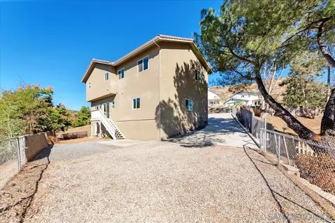 230 W Noakes Sts, El Cajon, CA 92019 photo 23