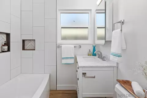 Bath - 9049 Gorge Ave, Santee, CA 92071 photo 1 of 4