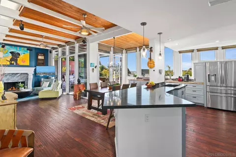 229 W Brookes Ave, San Diego, CA 92103