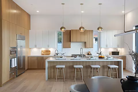 Kitchen - 2223 Via Media, La Jolla, CA 92037 photo 1 of 5