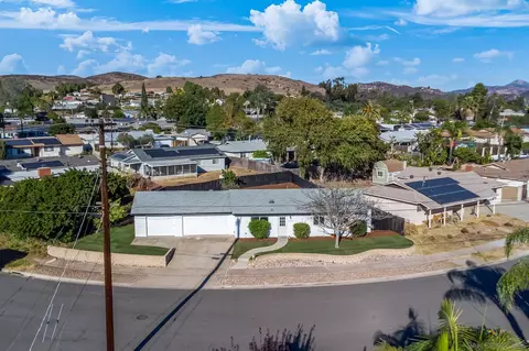 View/Area - 9531 W Hartland Cir, Santee, CA 92071 photo 4 of 4