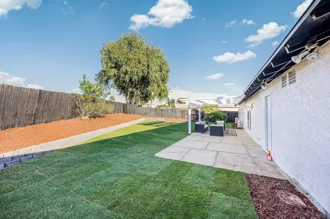 Exterior - 9531 W Hartland Cir, Santee, CA 92071 photo 4 of 9