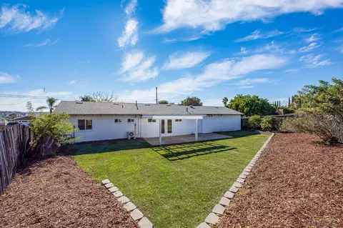 Exterior - 9531 W Hartland Cir, Santee, CA 92071 photo 7 of 9
