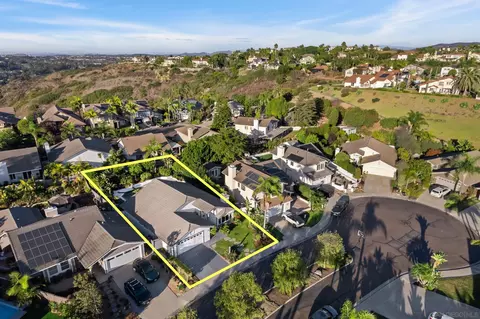 View/Area - 1314 Condor Ct, Encinitas, CA 92024 photo 8 of 15