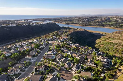 View/Area - 1314 Condor Ct, Encinitas, CA 92024 photo 6 of 15