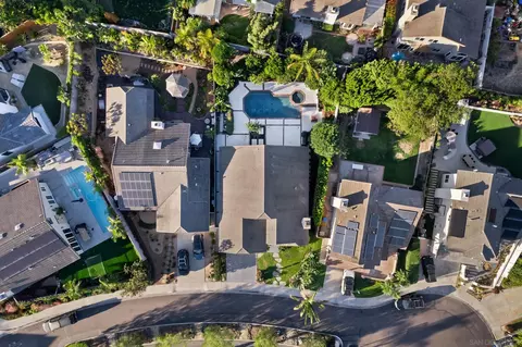 View/Area - 1314 Condor Ct, Encinitas, CA 92024 photo 11 of 15