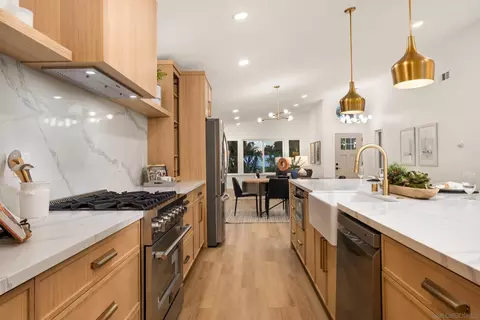 Kitchen - 1314 Condor Ct, Encinitas, CA 92024 photo 3 of 6