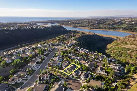 View/Area - 1314 Condor Ct, Encinitas, CA 92024 photo 5 of 15