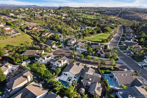 View/Area - 1314 Condor Ct, Encinitas, CA 92024 photo 13 of 15