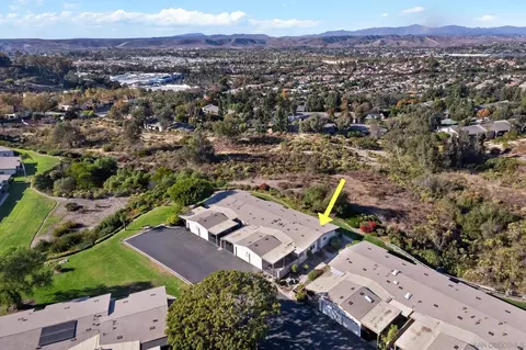 View/Area - 980 Surfbird Way, Oceanside, CA 92057 photo 5 of 6