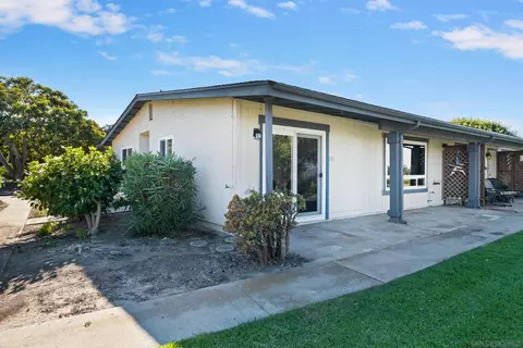 Exterior - 980 Surfbird Way, Oceanside, CA 92057 photo 5 of 9