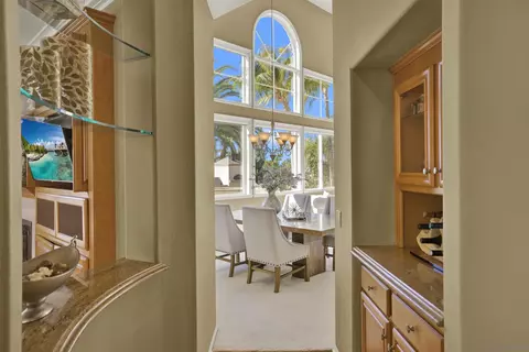 Entry Way - 6745 Tea Tree St, Carlsbad, CA 92011 photo 3 of 3
