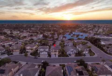 View/Area - 6745 Tea Tree St, Carlsbad, CA 92011 photo 9 of 11