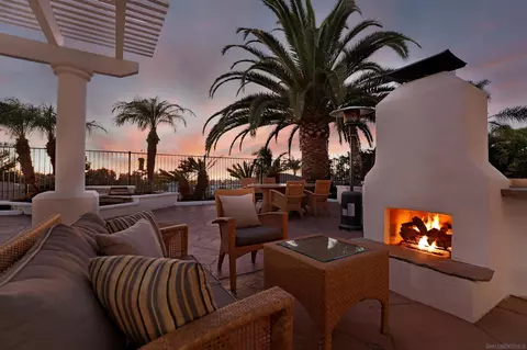 Exterior - 6745 Tea Tree St, Carlsbad, CA 92011 photo 13 of 13