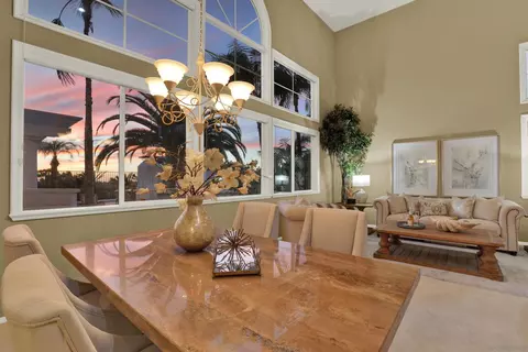 Dining - 6745 Tea Tree St, Carlsbad, CA 92011 photo 2 of 3