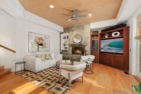 Other - 390 E Glaucus St, Encinitas, CA 92024 photo 2 of 6