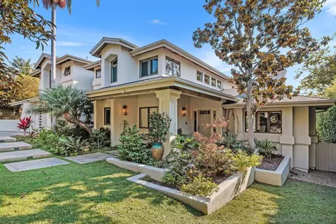 Exterior - 390 E Glaucus St, Encinitas, CA 92024 photo 5 of 7