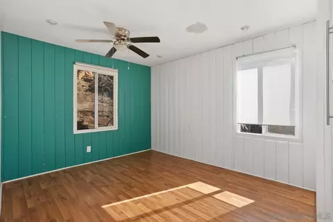 Bedroom - 15599 Oakvale Rd, Escondido, CA 92027 photo 3 of 4