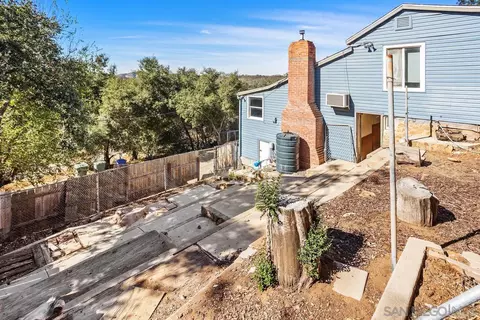 Exterior - 15599 Oakvale Rd, Escondido, CA 92027 photo 11 of 11