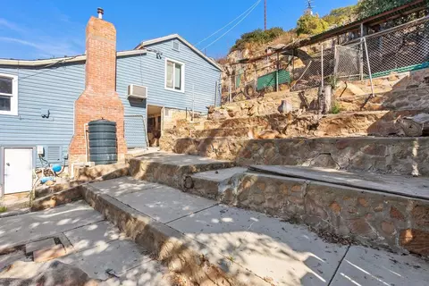 Exterior - 15599 Oakvale Rd, Escondido, CA 92027 photo 10 of 11