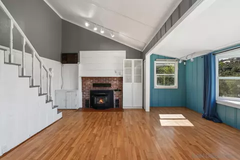 Living - 15599 Oakvale Rd, Escondido, CA 92027 photo 4 of 6